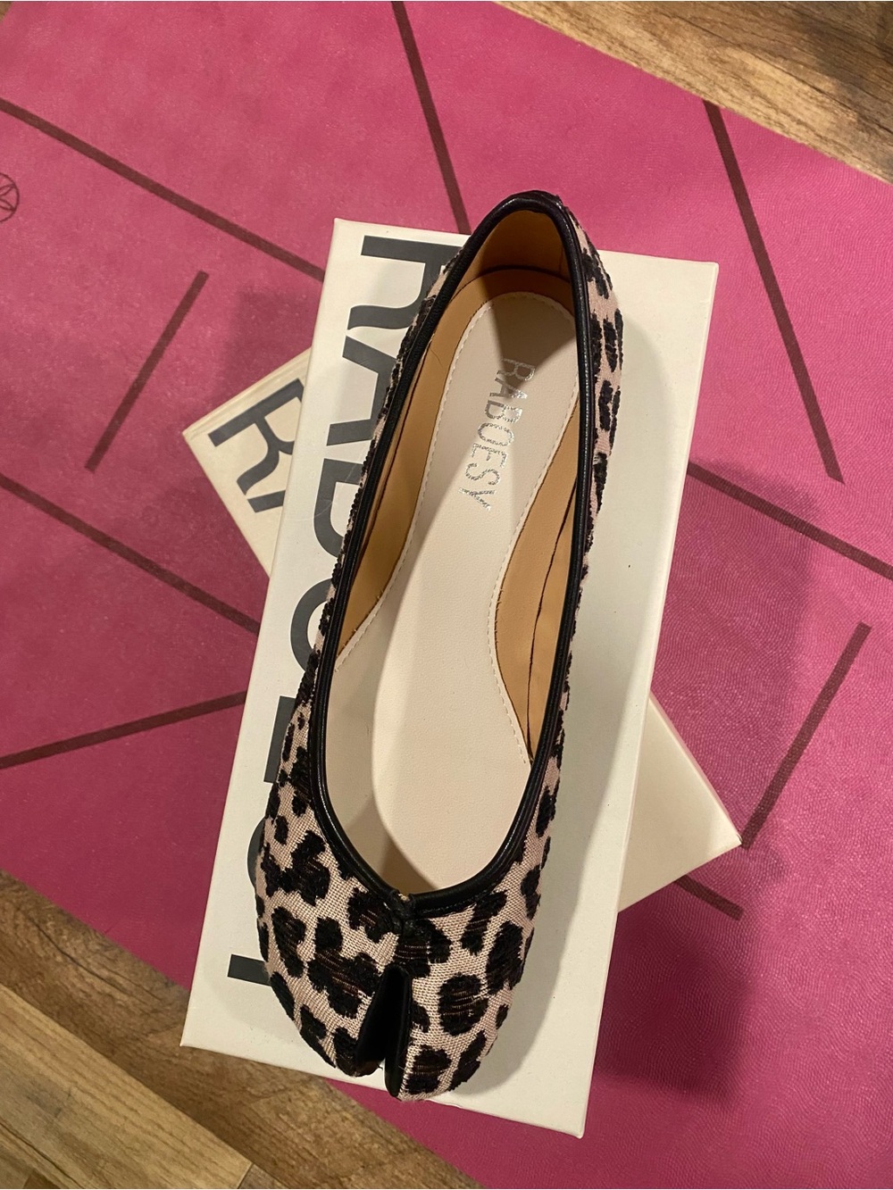 Leopard Print Tabi Ballet Flats in Beige and Black - Picture 2 of 5